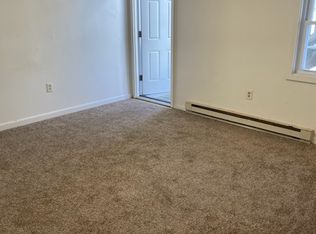 50 Nichols St APT 1B, Gardner, MA 01440