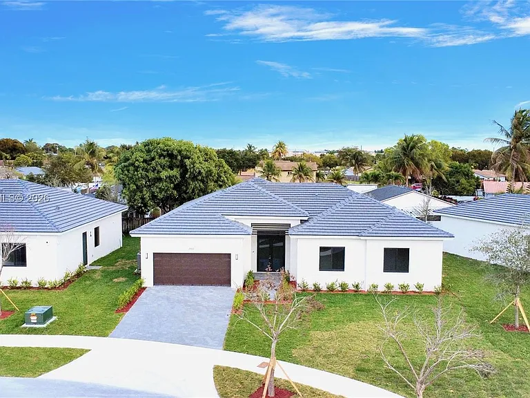 20823 SW 96th Ct — Photo 1