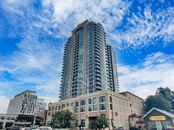 9 George St N #1612, Brampton, ON L6X 0T6
