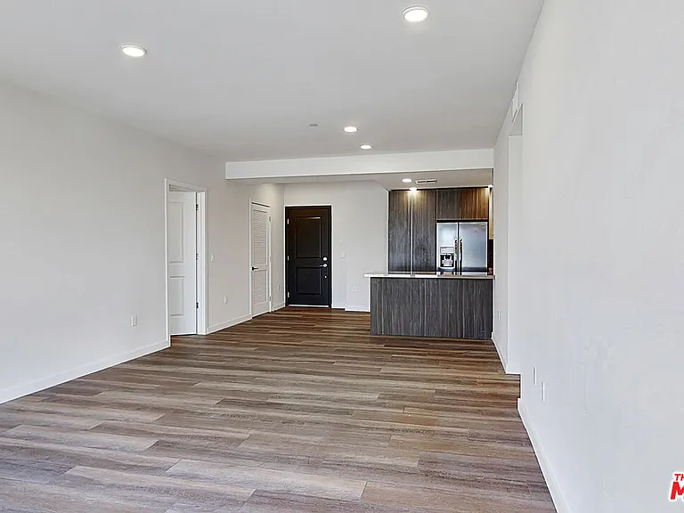 1070 S Bedford St #205 — Photo 9