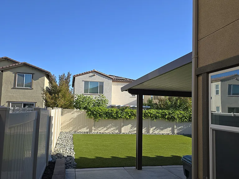 38529 Rosegate Pl — Photo 9