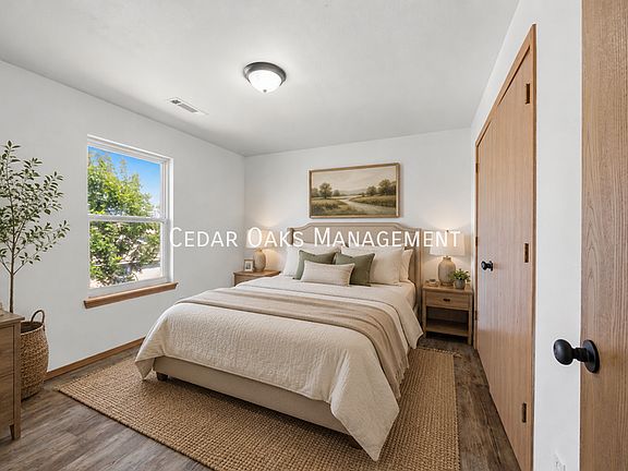 2nd image of 282 Erin Pl #202