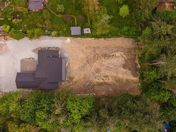 4th image of 3325 Telegraph Rd