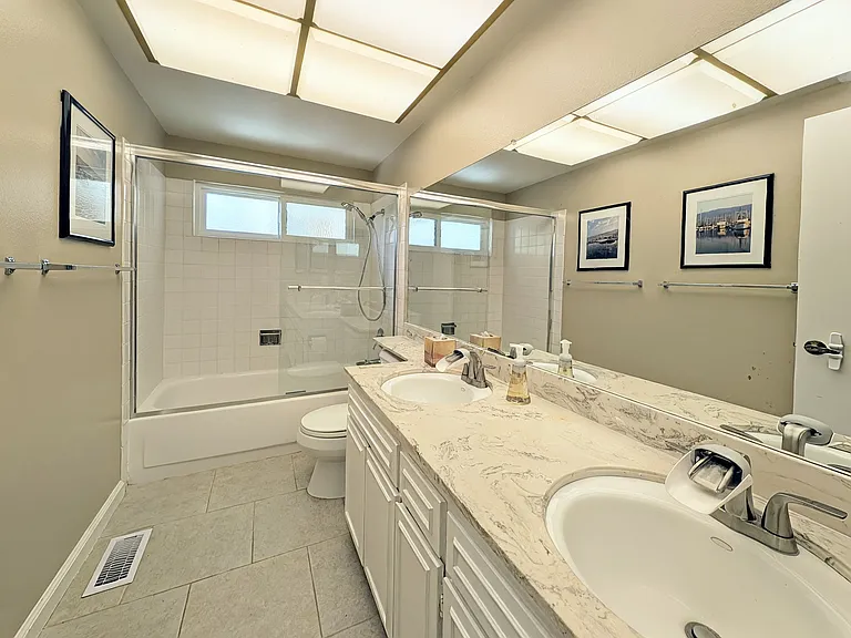 775 Park Hill Rd — Photo 26