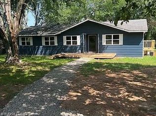 469845 E 1096th Rd, Muldrow, OK 74948