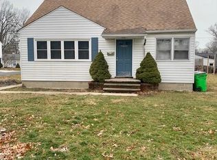 32012 Grove St, Avon Lake, OH 44012