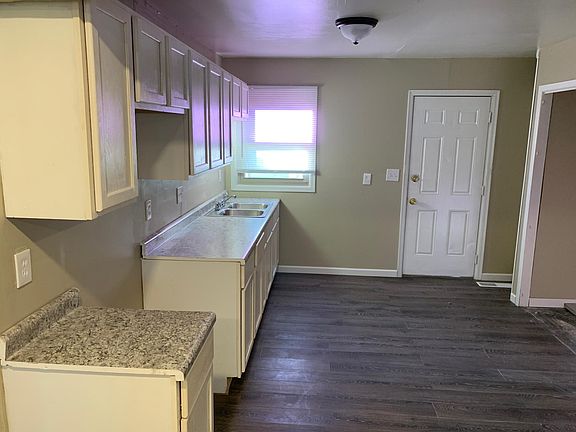 3rd image of 6843 W Grantosa Dr