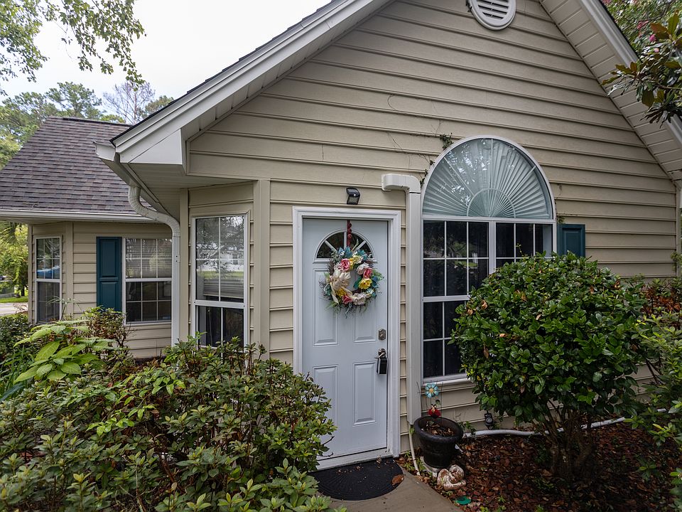 1st image of 3670 Farmington Pl