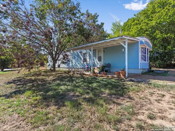 1411 C Democrat Street, Blanco, TX 78606