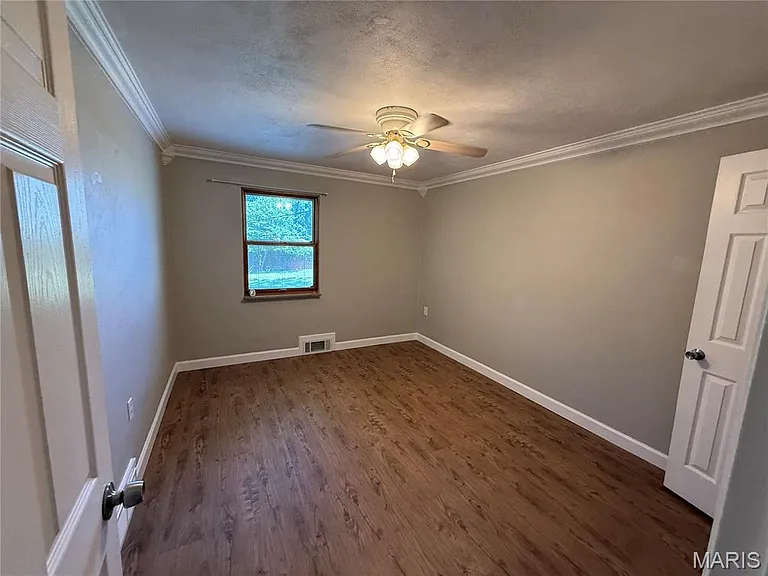 6321 Monterey Dr — Photo 13