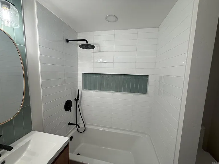 4397 Cartagena Dr — Photo 16