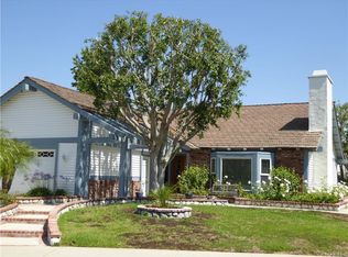 7095 E Blackbird Ln, Anaheim, CA 92807