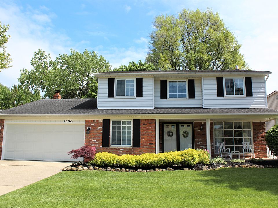 1st image of 45763 Holmes Dr