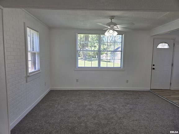 4th image of 424 Alta Vista Ter