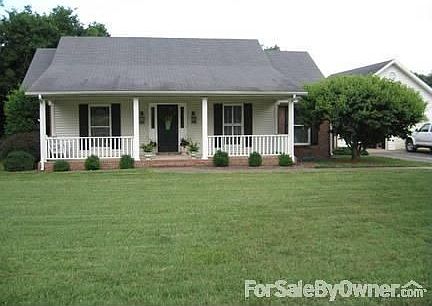 Beautiful 1 story home in Highlands subd. sits on .45 acre lot on quiet street.