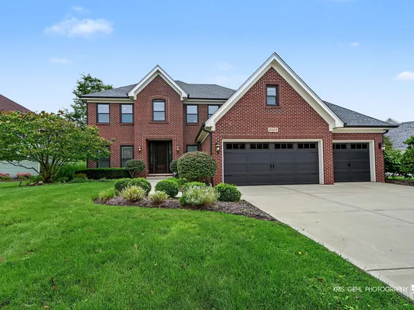 2508 Stonehenge Dr, Aurora, IL 60502