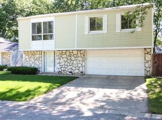 958 Shiloh Ct, Joliet, IL 60431