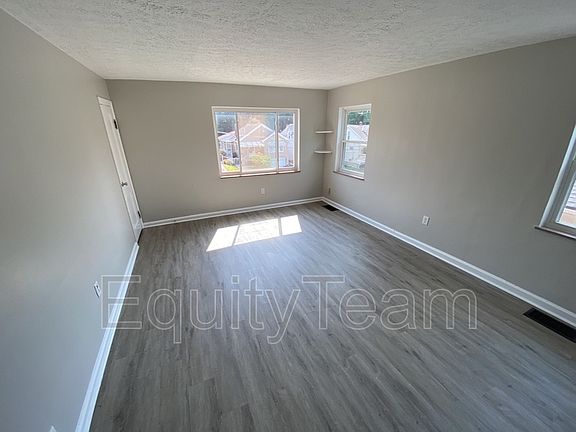 2nd image of 3997 S Whetzel St Unit 2