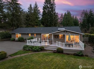 1916 SW 170th St, Seattle, WA 98166