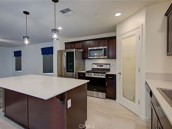 3rd image of 626 Heitz Ct