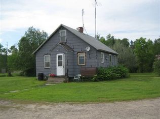 12330 W Olson Rd, Gheen, MN 55771