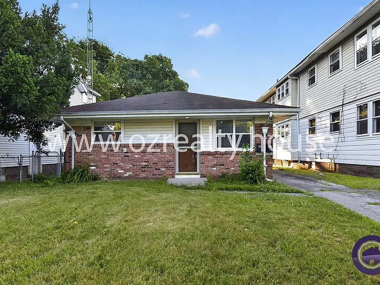 1914 Upton Ave #1 — Photo 1