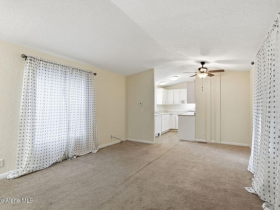 4th image of 2489 W Plymouth Cir