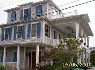 8 Center Pl, Tybee Island, GA 31328