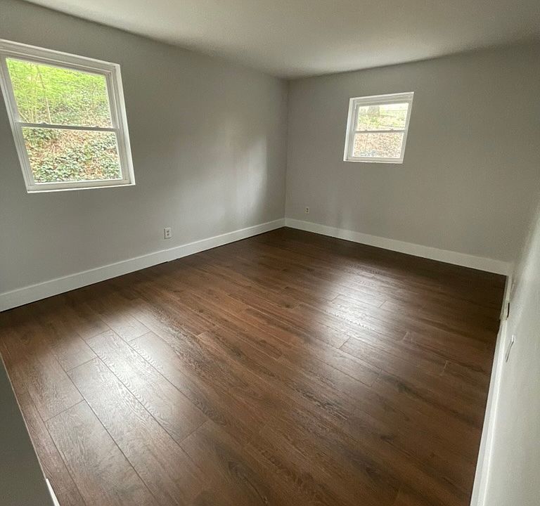 Bedroom #1