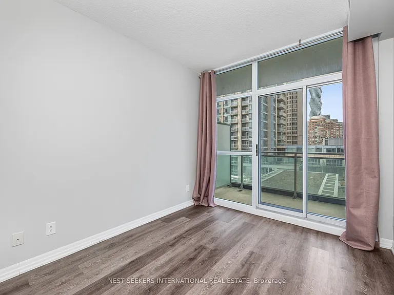 223 Webb Dr #911 — Photo 15