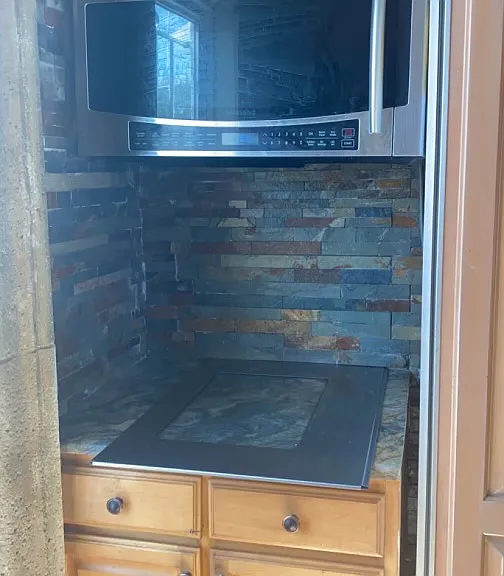 1120 Fargo St S — Photo 17