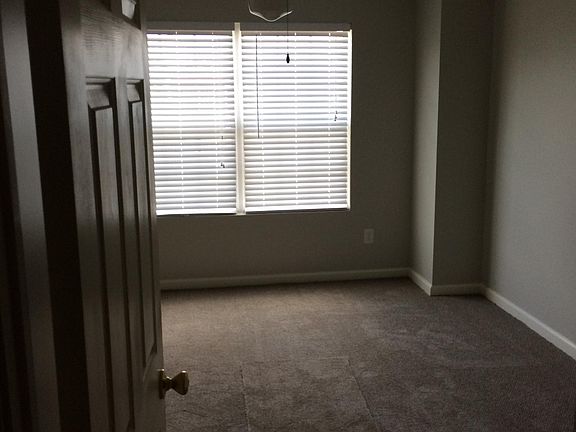 5th image of 2655 Marlin Dr