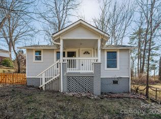 58 Orchard St, Canton, NC 28716