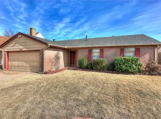 216 N English Dr, Moore, OK 73160