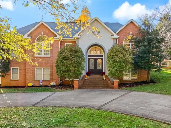 513 Treemont Trl, Springfield, TN 37172