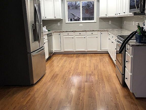 Keith hen with tons of cabin