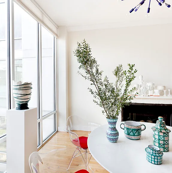 Every detail carefully curated to convey striking yet cohesive environment.