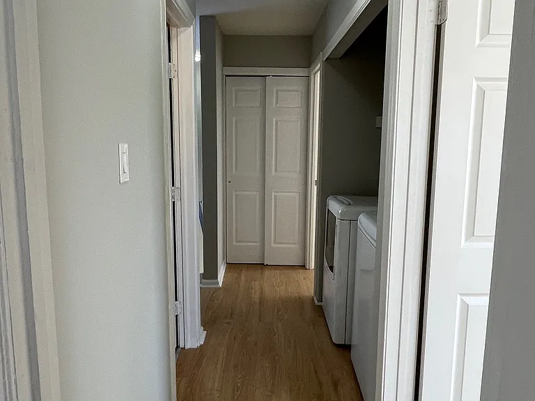 50 Hampshire Rd — Photo 14