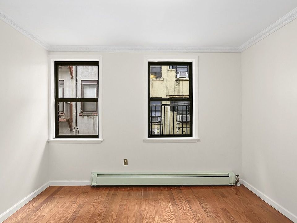 2nd image of 79 Mulberry St APT 3