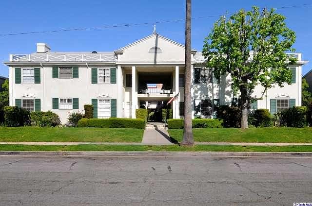1st image of 1122 N Louise St Unit D