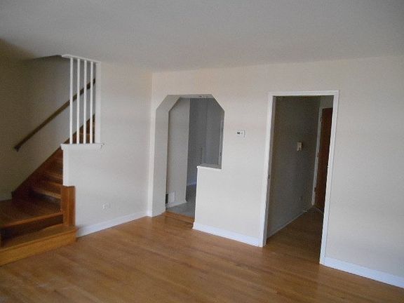 3rd image of 6268 N Cicero Ave