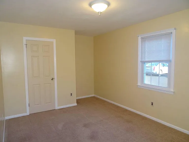 66 Grove Ave #66B — Photo 13