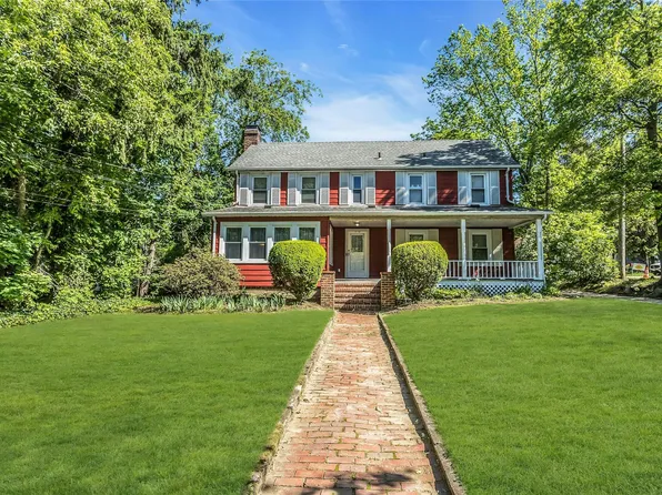 21 Elm Avenue, Glen Cove, NY 11542