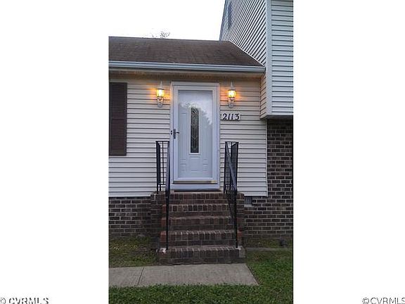 2nd image of 2113 E Bromby St