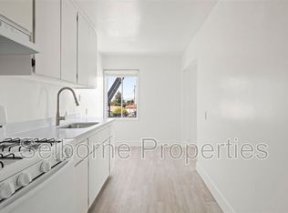 369 Colusa Ave #2, Berkeley, CA 94707