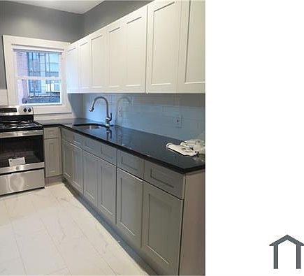 5th image of 39 E 4th St APT 1