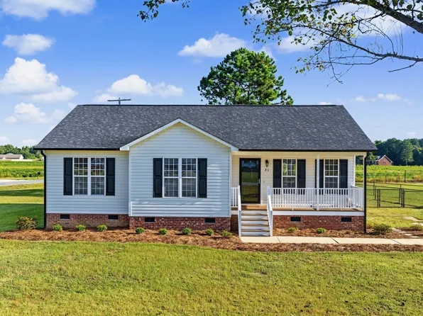 21 Beasley Estates Dr, Benson, NC 27504