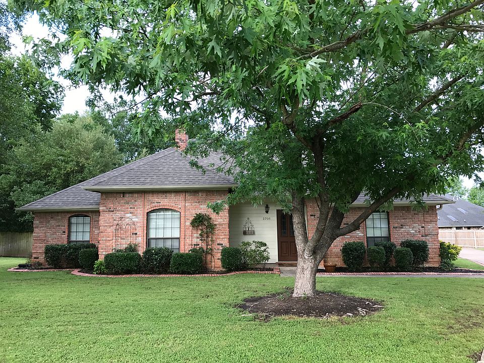 1st image of 3701 E Castleridge Dr