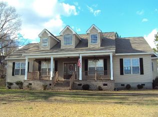 604 Edwina Kornegay Rd, Mount Olive, NC 28365