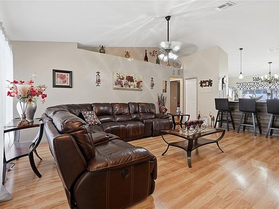 3rd image of 1909 Conch Ln